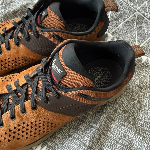 Danner Trail 2650 USM12 – Vibram Sole, Lightweight, Waterproof, Trail Shoes - Picture 10 of 15